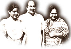 Rafi with his wife and daughter