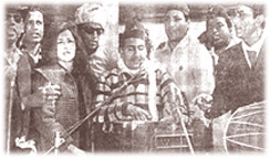 Rafi singing in Nepal